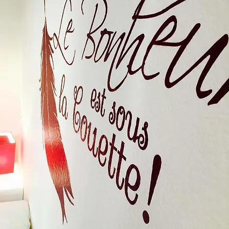 Apartment Rue Des Maroquins *