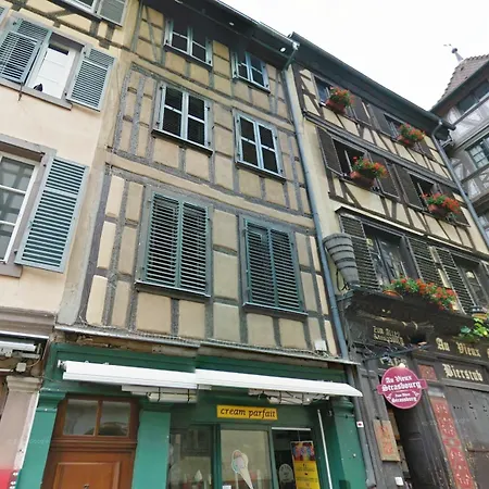 Rue Des Maroquins Apartment *